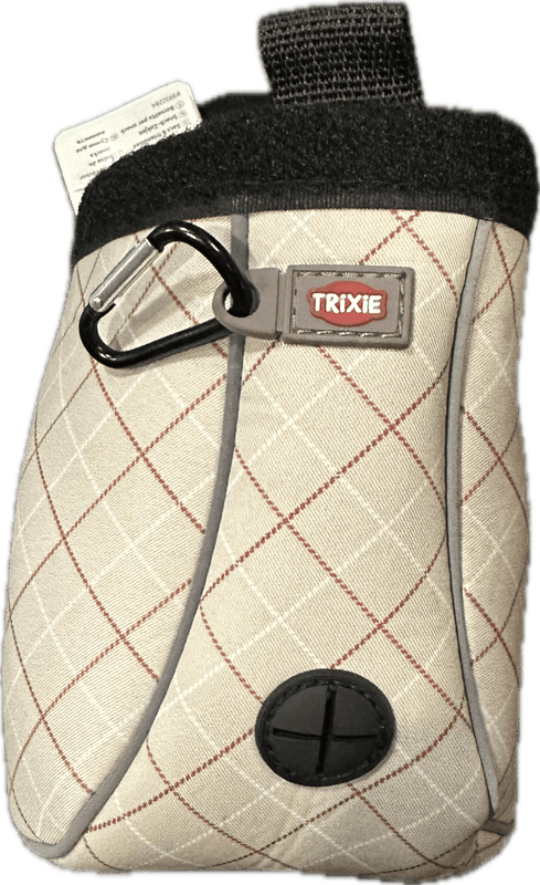TRIXIE TWIST TREAT SNACK BAG